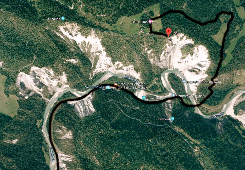 Eine Google-Earth-Ansicht eines Flusses und einer Straße.