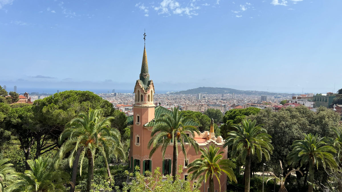 Bürgermeister von Barcelona gibt Pläne bekannt, die Vermietung von Ferienunterkünften an Touristen zu verbieten