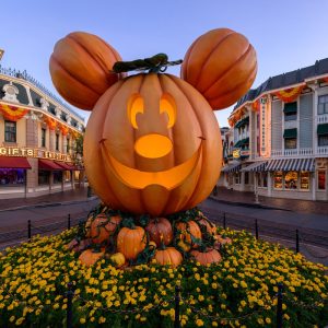 Disneyland Resort gibt Termine und Details für Halloween-Herbstfavoriten bekannt